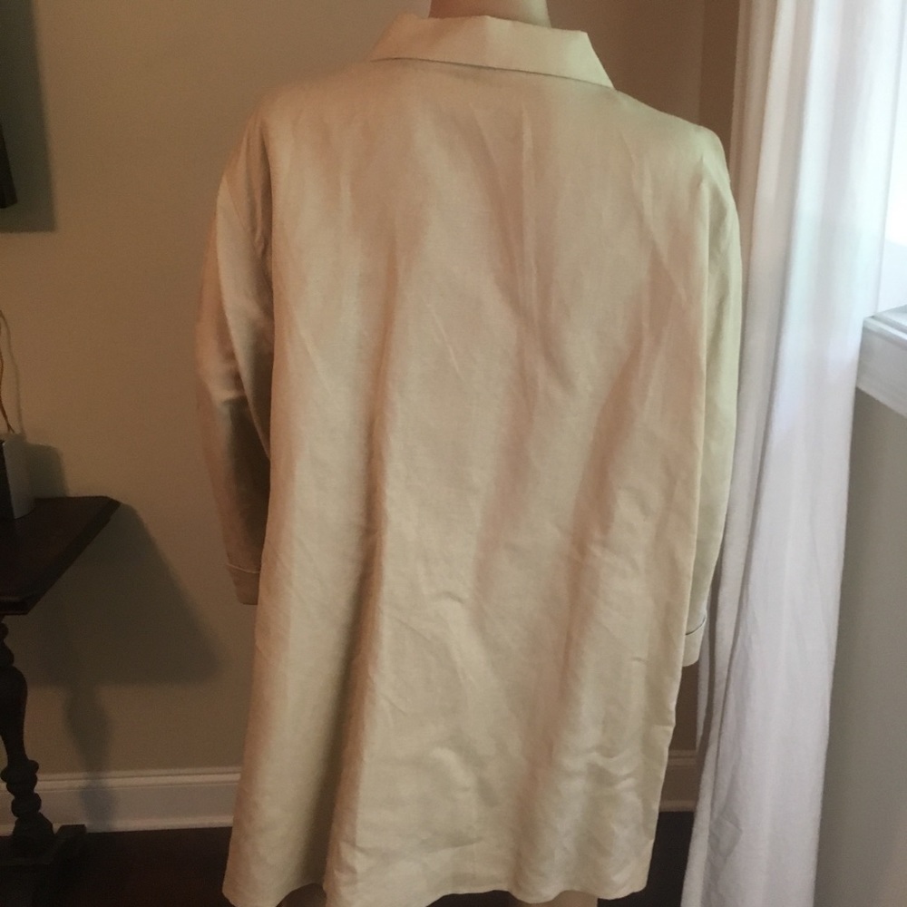 Beautiful Beige Button Down Top - image 3